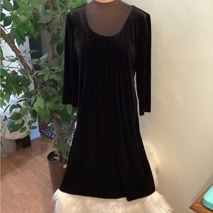 RB Collection NY black dress Woman’s size 14 velour/velvet fabric
